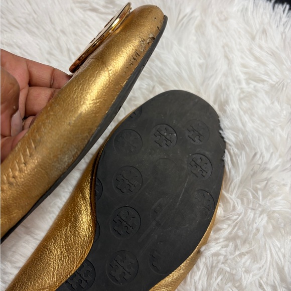Tory Burch Metallic Gold Logo Round-Toe Ballet Flats - Picture 9 of 14